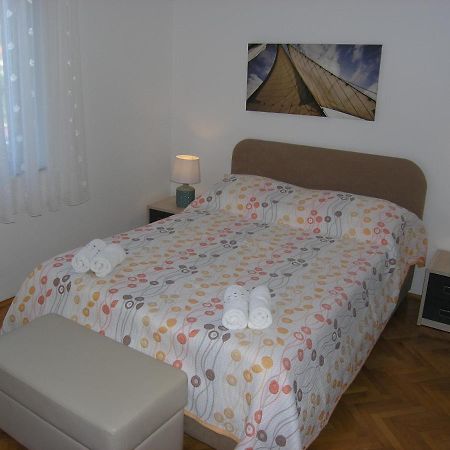 Apartments Jadranka With Magnificent Views Of The Sea - Baska Eksteriør billede
